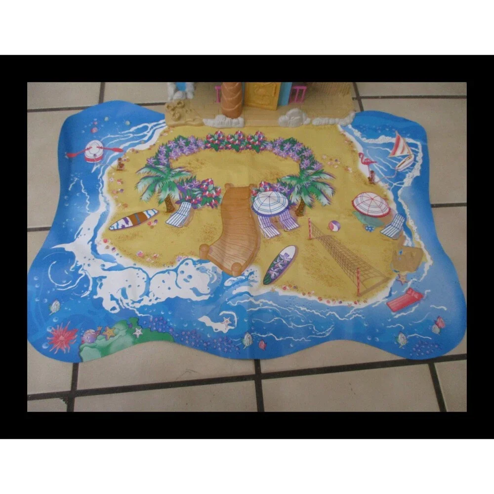 Fisher Price Sweet Streets Beach House with Very Rare Ocean Mat